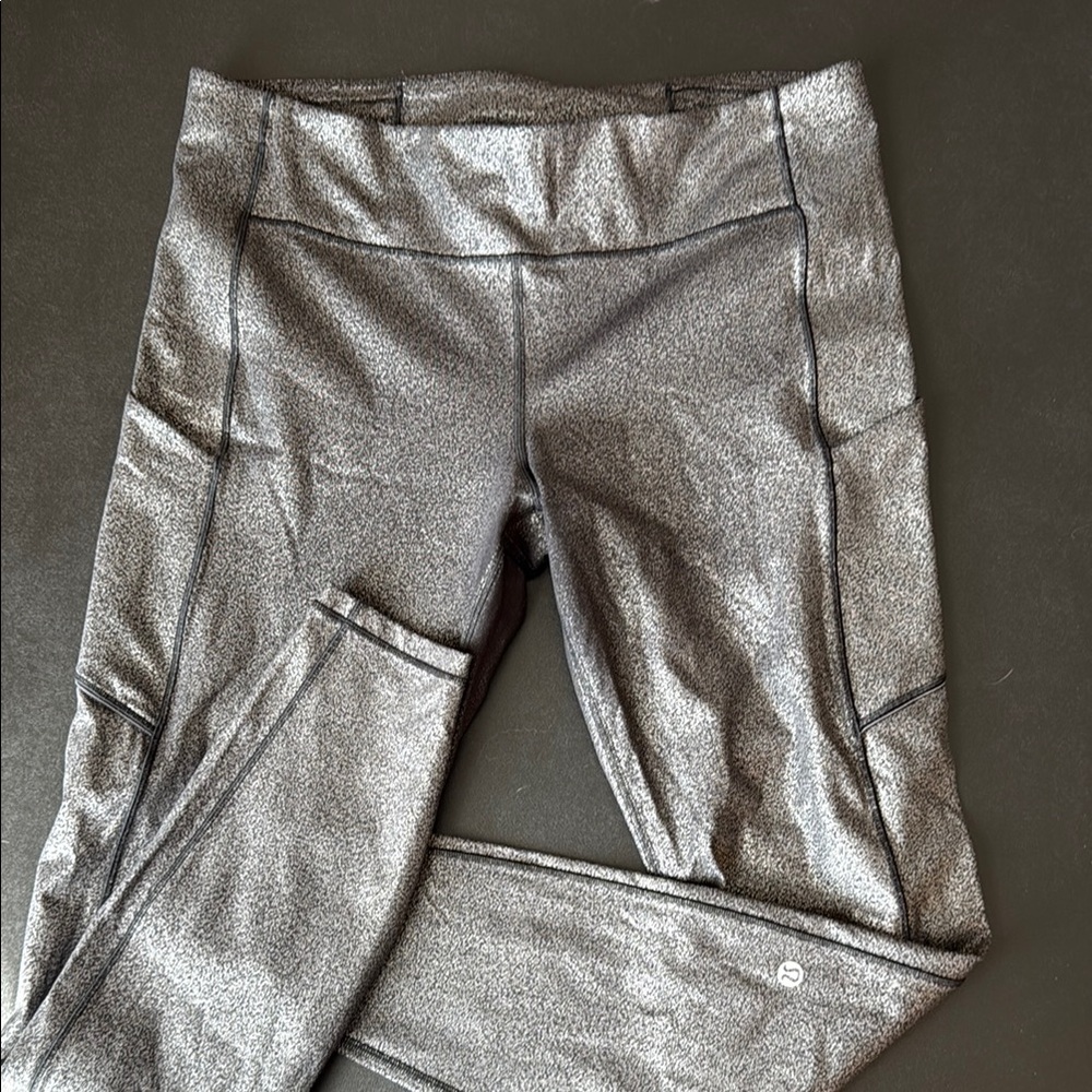 Silver lululemon Leggings